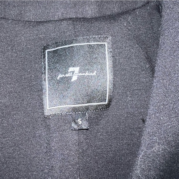 7 For All Mankind Women’s Tuxedo Style Blazer Size Small - Picture 9 of 11